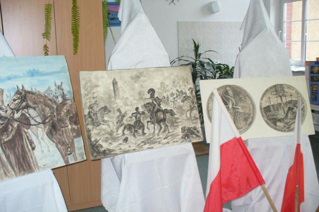18. Wystawa historyczna w Gimnazjum w Gronowie Elbląskim.jpg